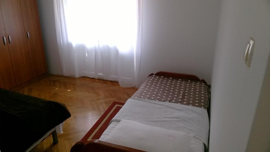 Apartment Saric Sukošan Екстериор снимка